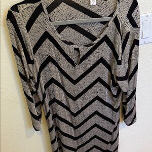 Coldwater Creek Chevron Black and Gray Tunic